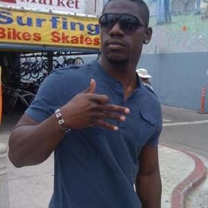 Meet your Posher, Larry